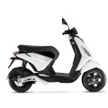 Piaggio 1 (1,2KW Moped) 21-22 (EMEA-EU) [LBMCE0100/ LBMCE0101]